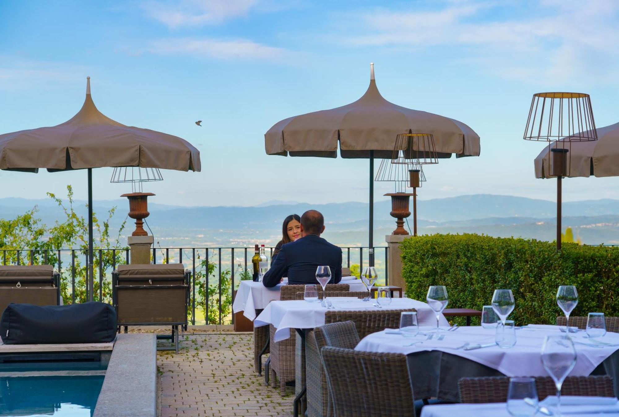 Villa Sassolini Country Boutique Hotel Монтеварки Экстерьер фото