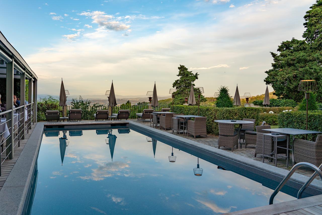 Villa Sassolini Country Boutique Hotel Монтеварки Экстерьер фото